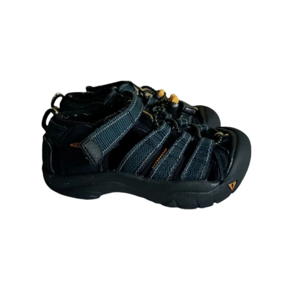 Keen Newport H2 Kids  Size 9 Blue Hiking Waterproof Strap Water Sandals